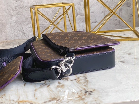 WIS MESSENGER LOUIS VUITTON TRIO 0214